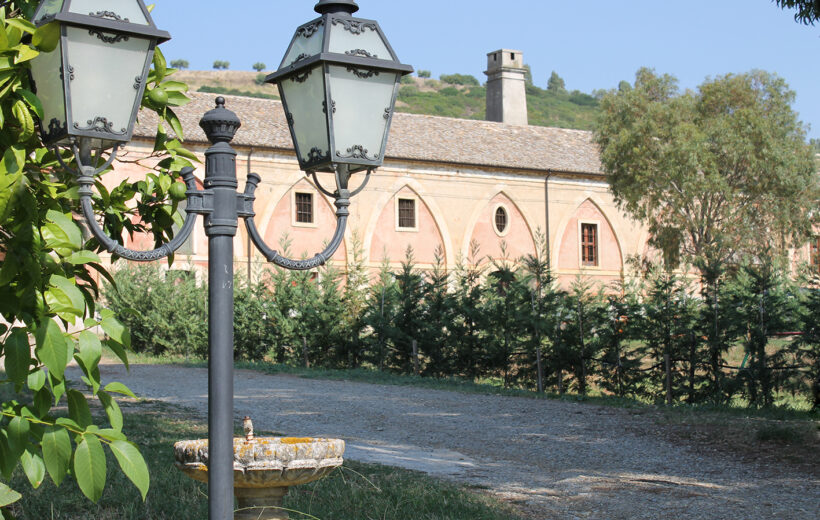 Tour in Azienda Vitivinicola La Peschiera