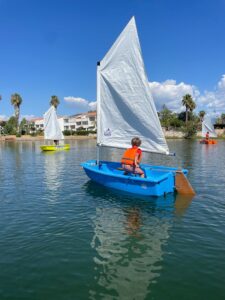 Scuola di Vela e Kayak ai Laghi di Sibari